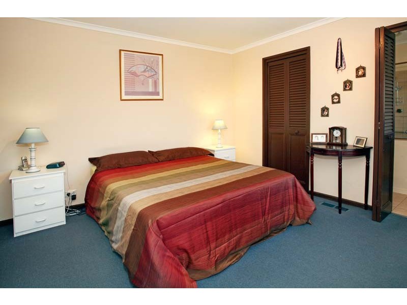 4 Thomas Court, Glen Waverley VIC 3150