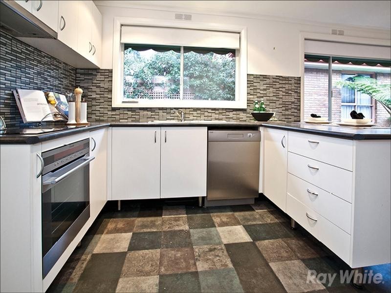 5 Kathleen Avenue, Mount Waverley VIC 3149