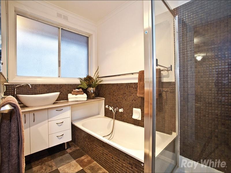 5 Kathleen Avenue, Mount Waverley VIC 3149