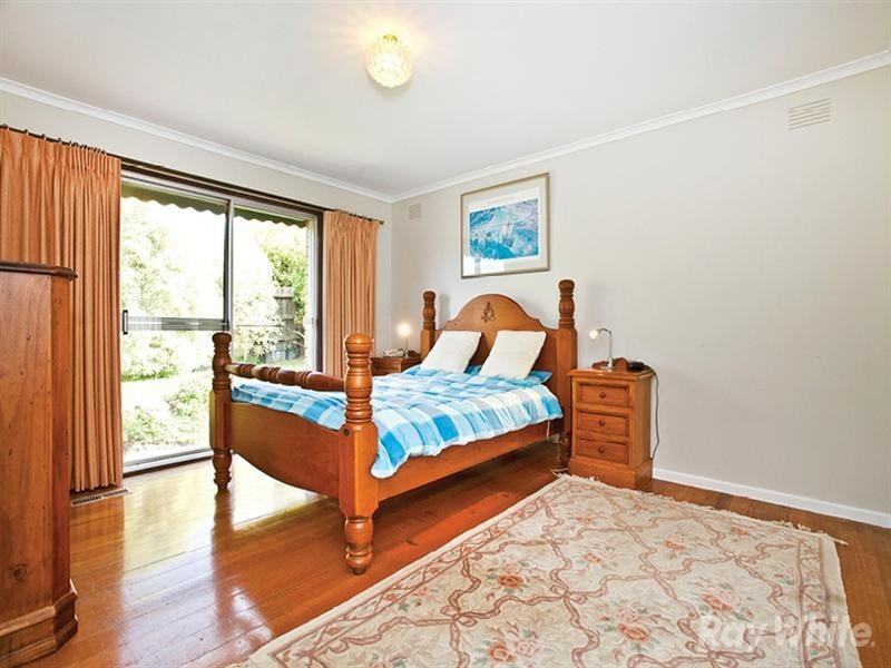 9 Ondine Drive, Wheelers Hill VIC 3150