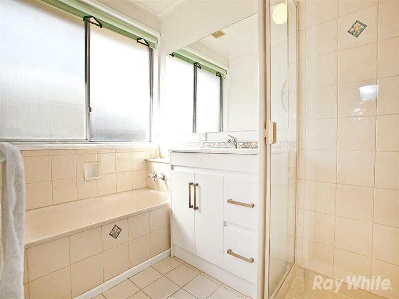 9 Ondine Drive, Wheelers Hill VIC 3150