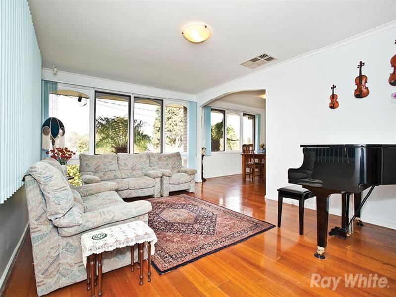 9 Ondine Drive, Wheelers Hill VIC 3150