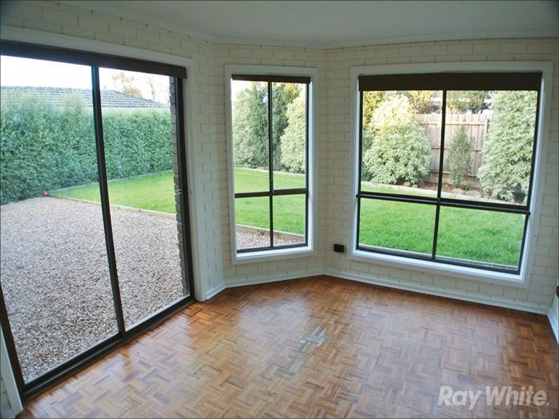 18 Tiffany Avenue, Cheltenham VIC 3192