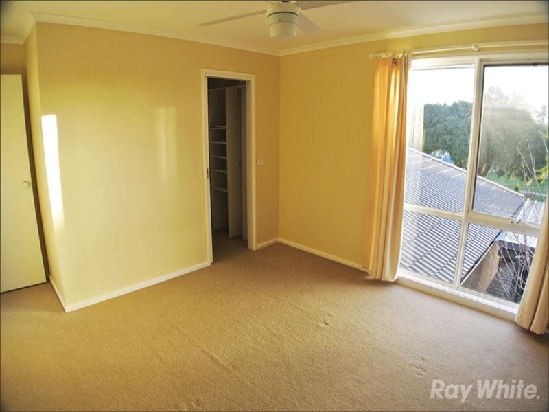 18 Tiffany Avenue, Cheltenham VIC 3192