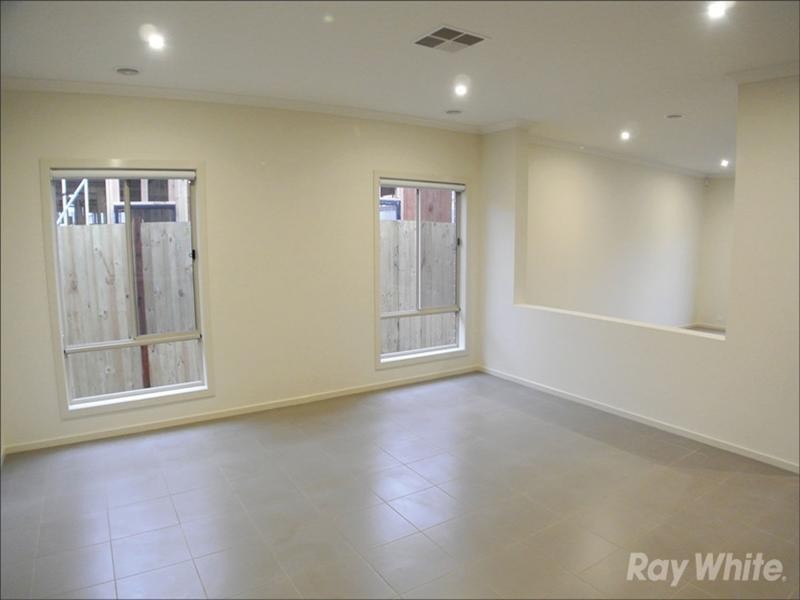 4 Goldstone Court, Keysborough VIC 3173