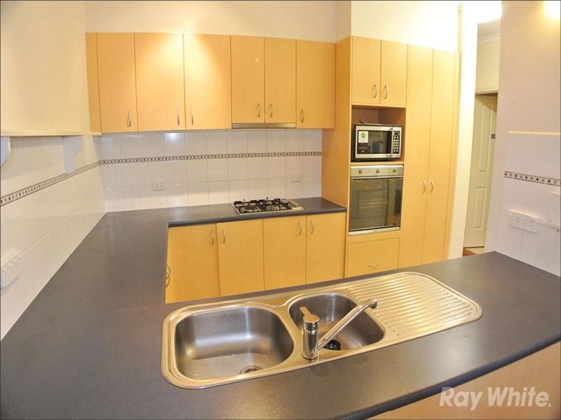 31 Larkspur Circuit, Glen Waverley VIC 3150