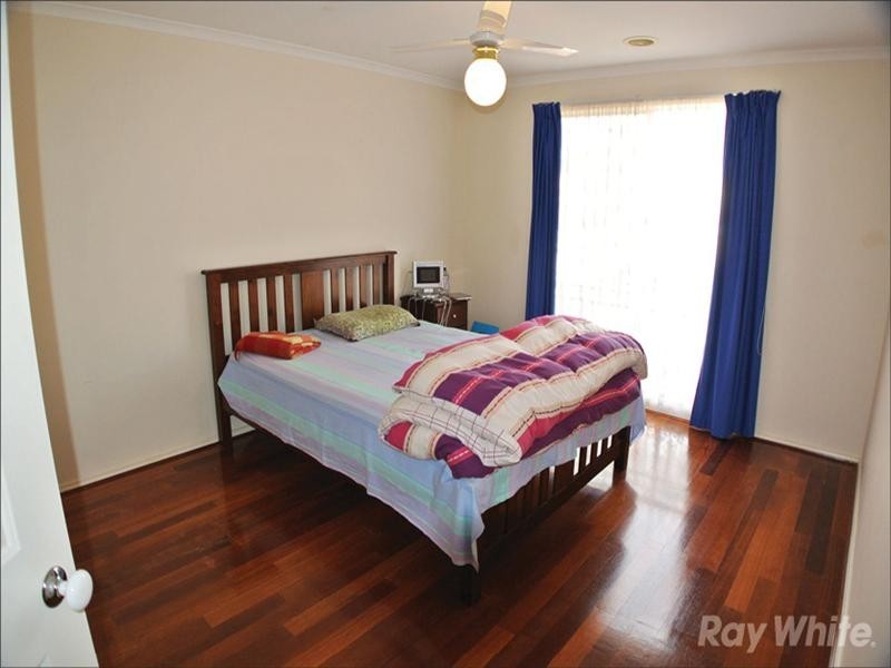 31 Larkspur Circuit, Glen Waverley VIC 3150