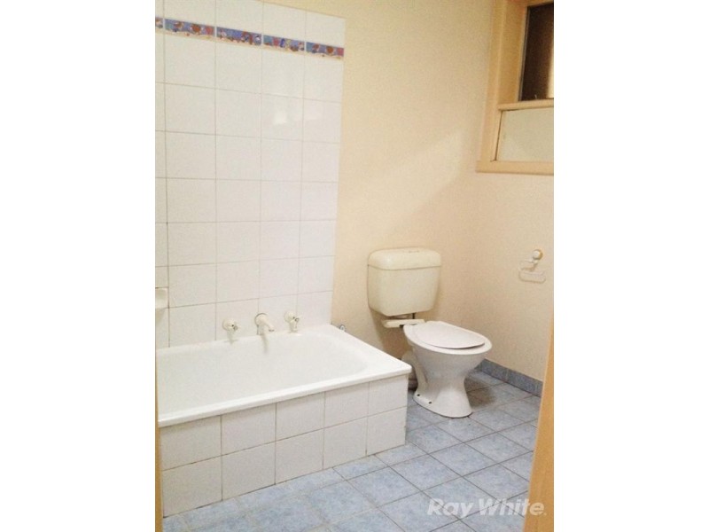 12 Rivett Crescent, Mulgrave VIC 3170