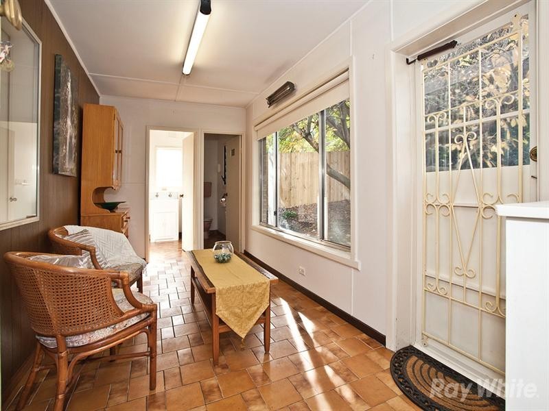 10 Jordan Grove, Glen Waverley VIC 3150