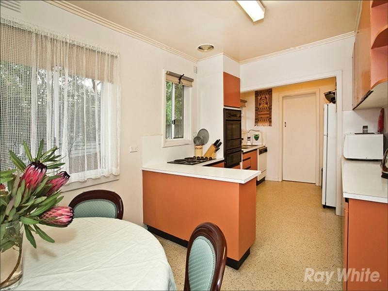 30 Tobias Avenue, Glen Waverley VIC 3150