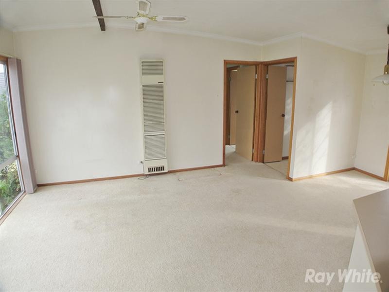 15 Tobias Avenue, Glen Waverley VIC 3150