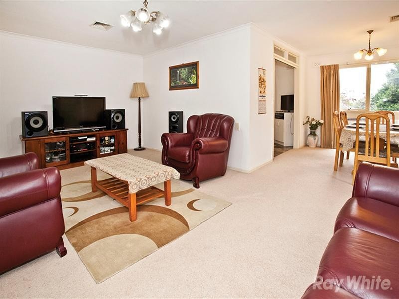 35 Shepherd Road, Glen Waverley VIC 3150