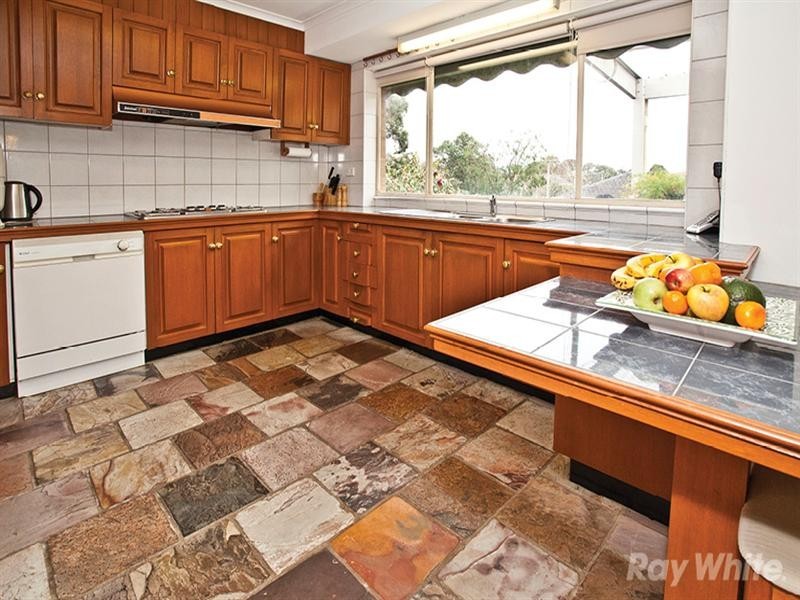 35 Shepherd Road, Glen Waverley VIC 3150