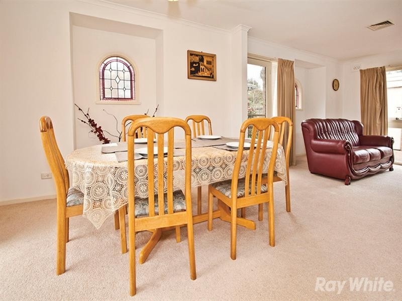 35 Shepherd Road, Glen Waverley VIC 3150