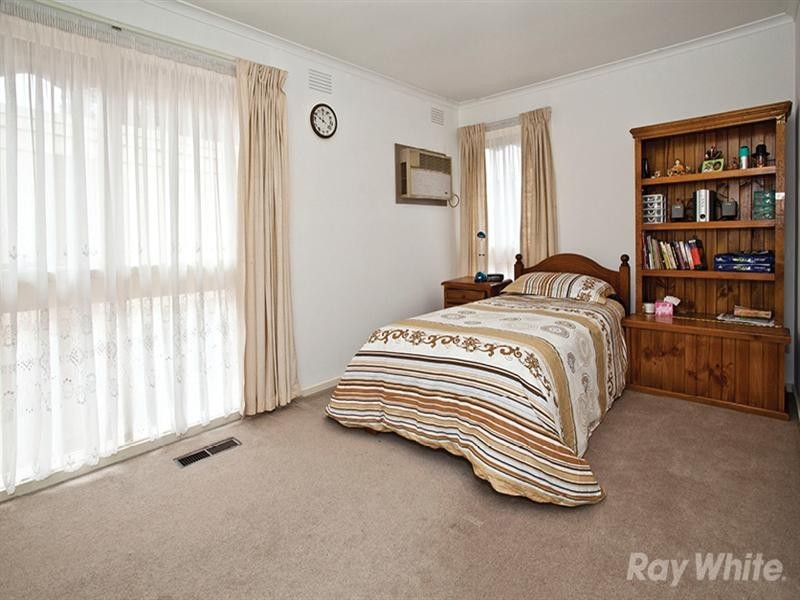 35 Shepherd Road, Glen Waverley VIC 3150