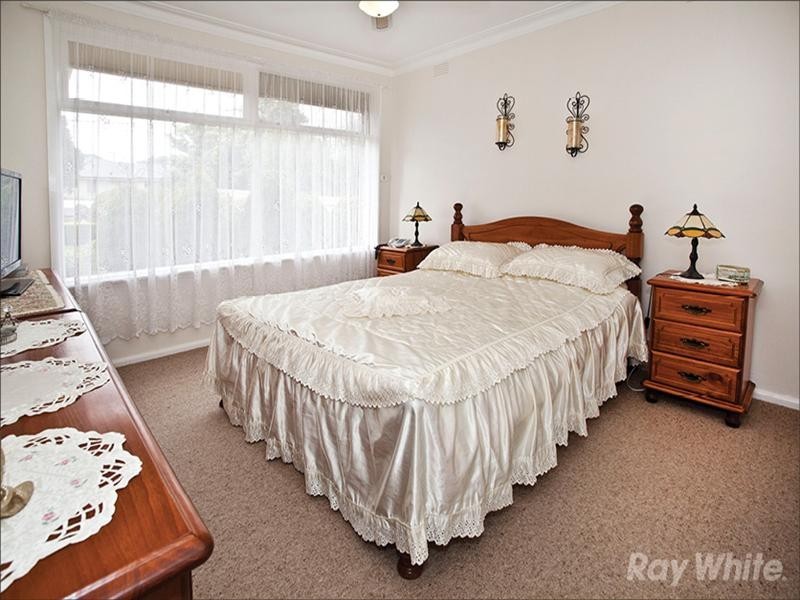 1 Goodwood Court, Glen Waverley VIC 3150