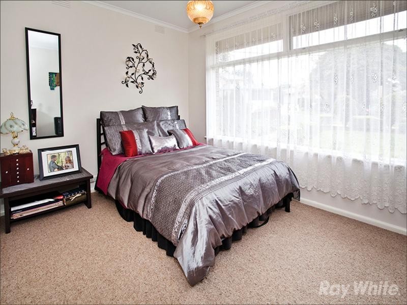 1 Goodwood Court, Glen Waverley VIC 3150