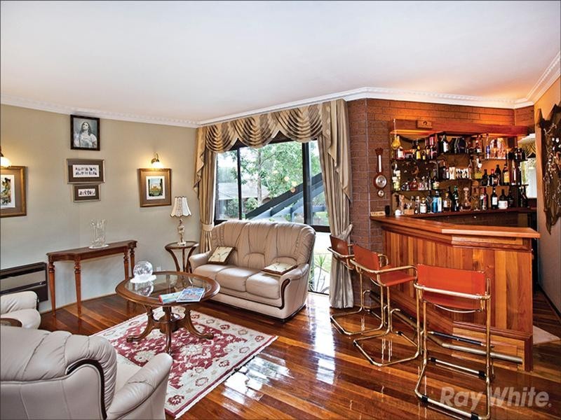 6 Strickland Drive, Wheelers Hill VIC 3150