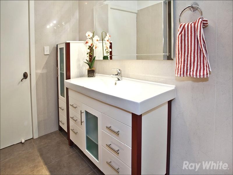 6 Strickland Drive, Wheelers Hill VIC 3150