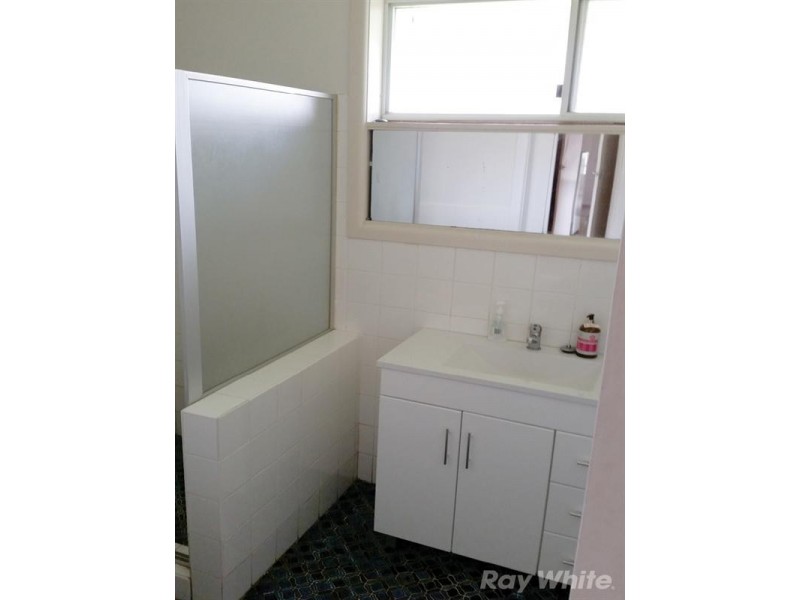 20 Fairhills Parade, Glen Waverley VIC 3150