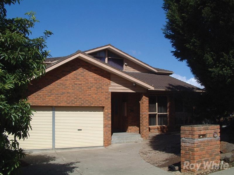 12 Glencroft Terrace, Wheelers Hill VIC 3150