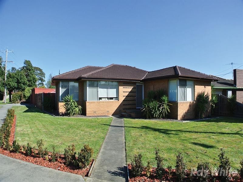 18 Valewood Drive, Mulgrave VIC 3170