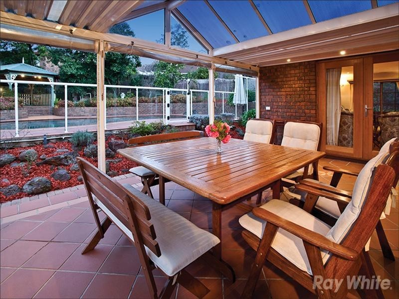 5 Wattleglade Court, Wheelers Hill VIC 3150