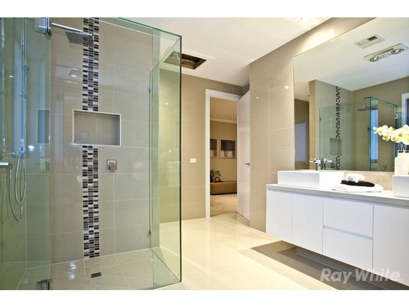 43 Mount Street, Glen Waverley VIC 3150