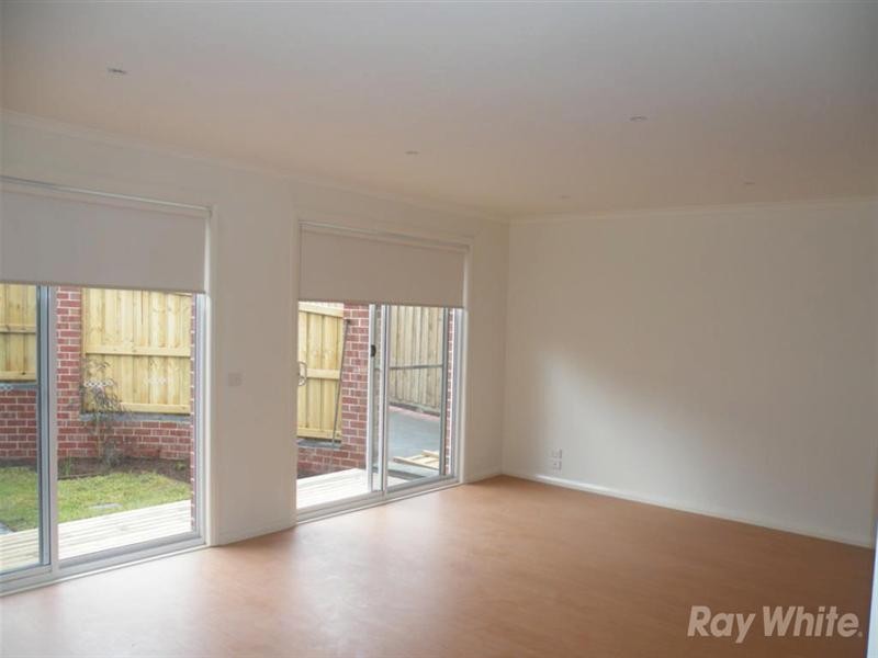 2/81 Elonera Road, Noble Park VIC 3174