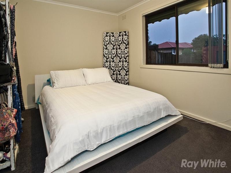 9 Ailsa Street, Dandenong North VIC 3175