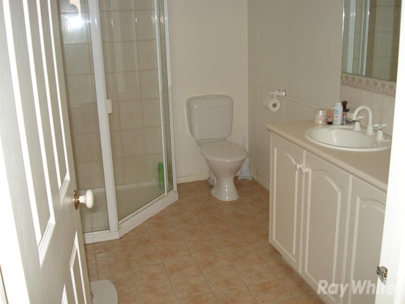4 Solstice Walk, Glen Waverley VIC 3150