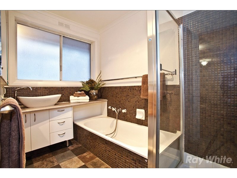 5 Kathleen Avenue, Mount Waverley VIC 3149