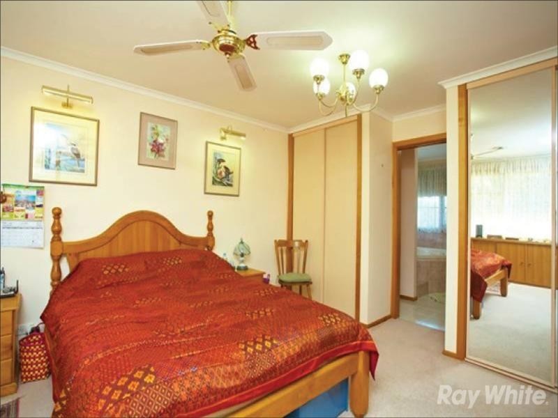 6 Caitlyn Court, Wantirna South VIC 3152