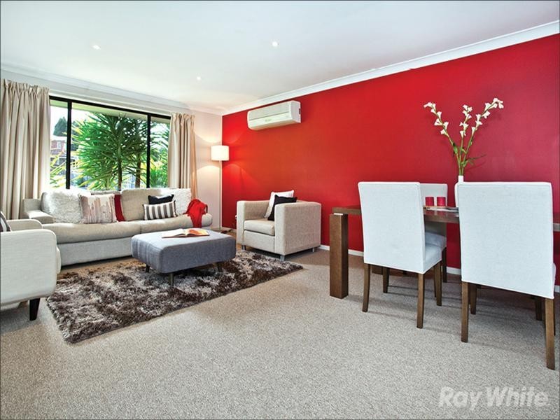 1/4 Moonstone Court, Wheelers Hill VIC 3150