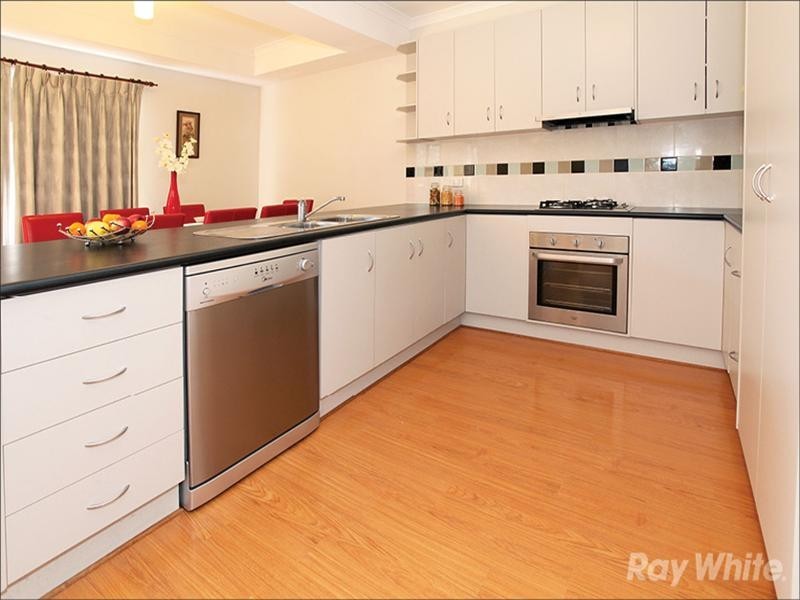 2/1 Abbot Court, Glen Waverley VIC 3150