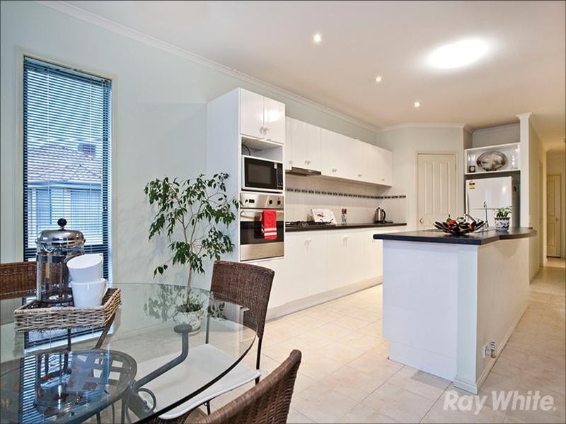 4 May Court, Glen Waverley VIC 3150