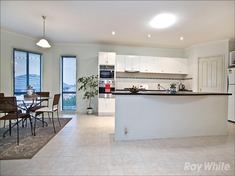 4 May Court, Glen Waverley VIC 3150