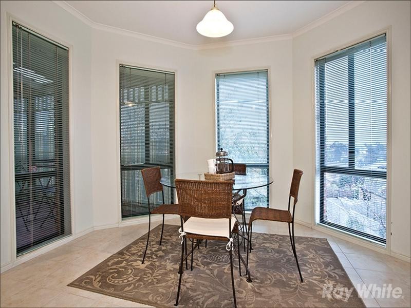 4 May Court, Glen Waverley VIC 3150