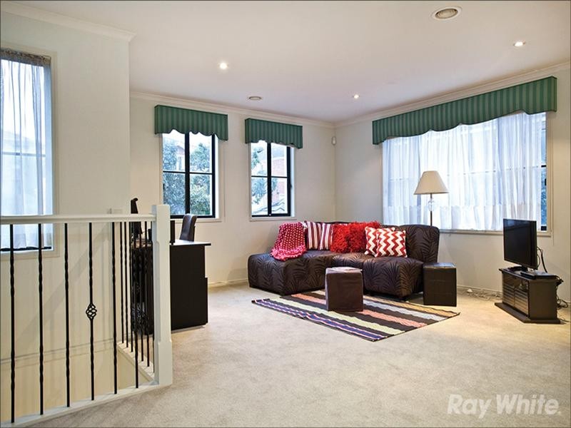 4 May Court, Glen Waverley VIC 3150