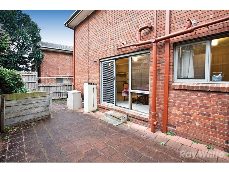2/72 Leicester Avenue, Glen Waverley VIC 3150