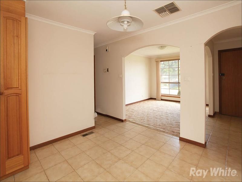 1/15 Selbourne Way, Mulgrave VIC 3170