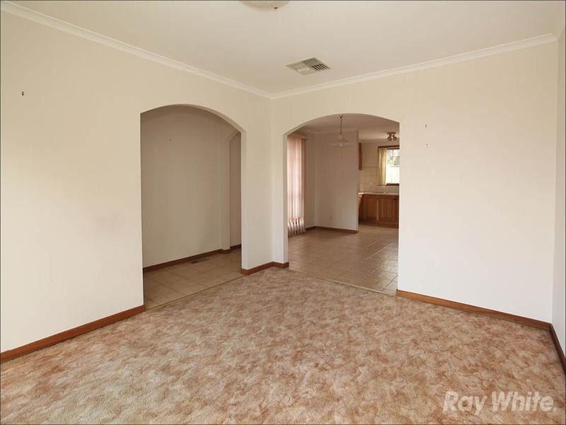 1/15 Selbourne Way, Mulgrave VIC 3170