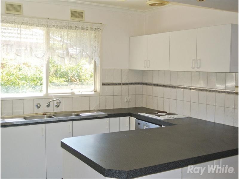 2 Alderford Drive, Wantirna VIC 3152