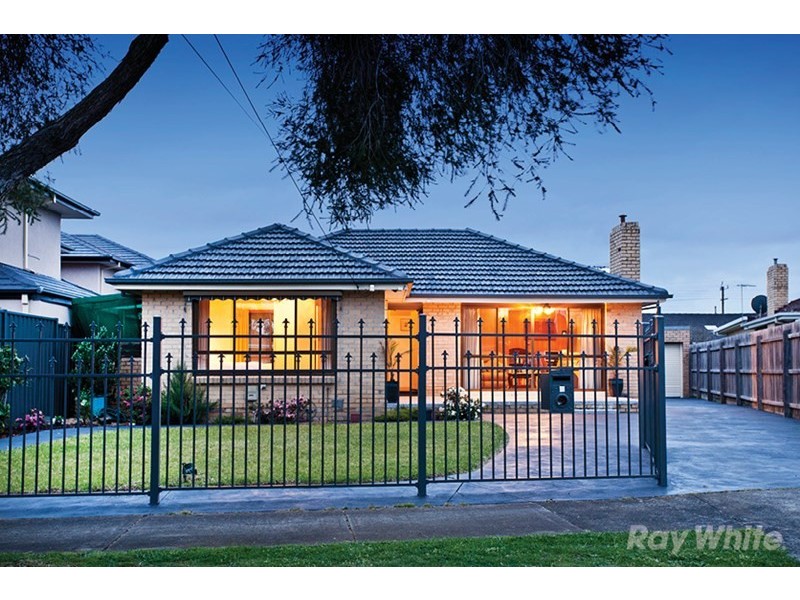 4 Padua Court, Glen Waverley VIC 3150