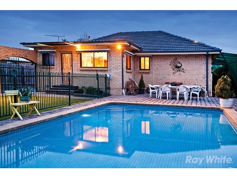 4 Padua Court, Glen Waverley VIC 3150