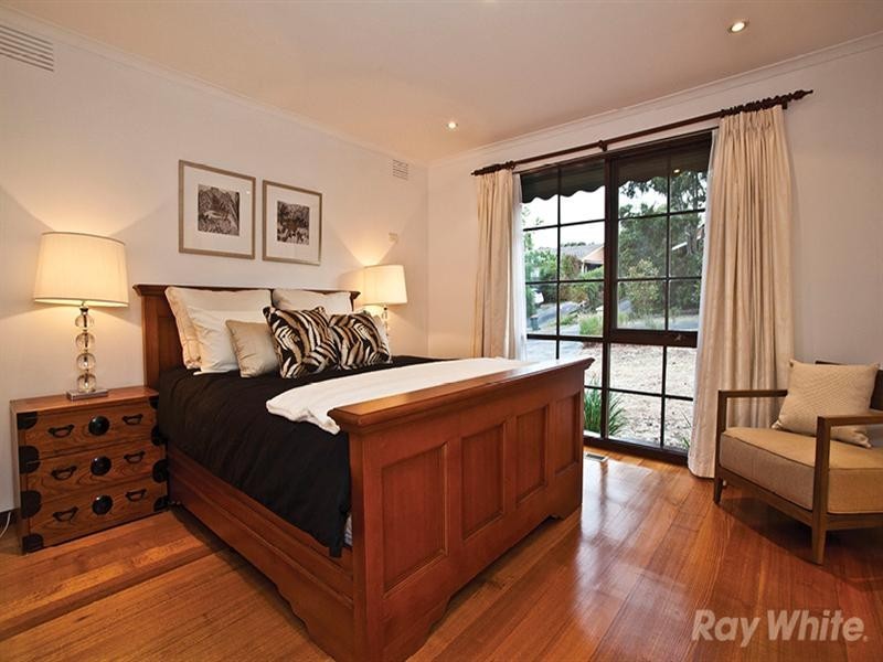 11 Rata Street, Wheelers Hill VIC 3150