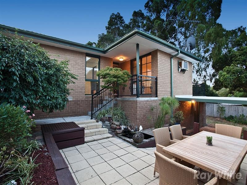 11 Rata Street, Wheelers Hill VIC 3150