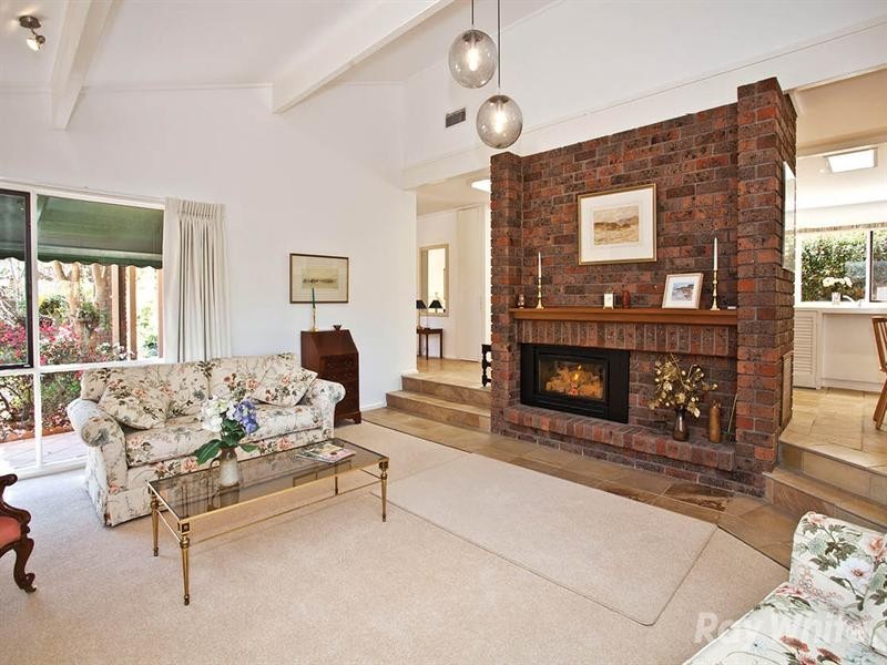 3 Tiernan Street, Glen Waverley VIC 3150