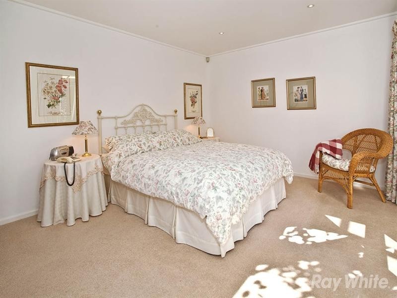 3 Tiernan Street, Glen Waverley VIC 3150