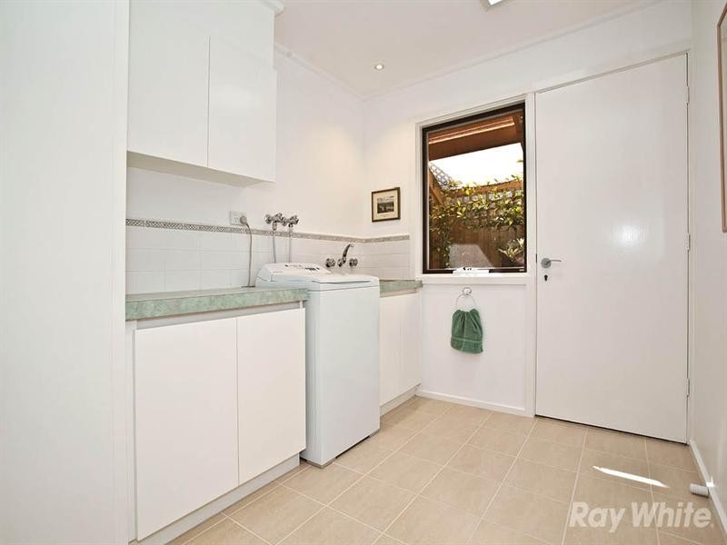 3 Tiernan Street, Glen Waverley VIC 3150